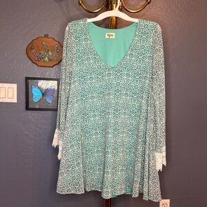 Show Me Your MuMu 70s Inspired Bell Sleeve Mini Dress with Retro Pattern